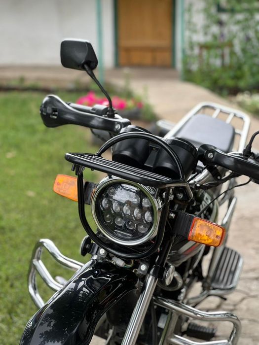 Мотоцикл Яки 200