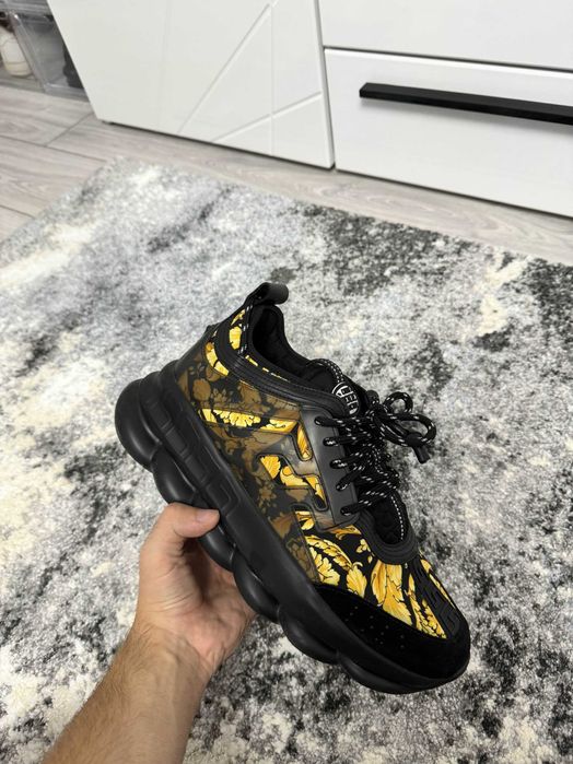 Versace Chain Reaction 43 Black Yellow