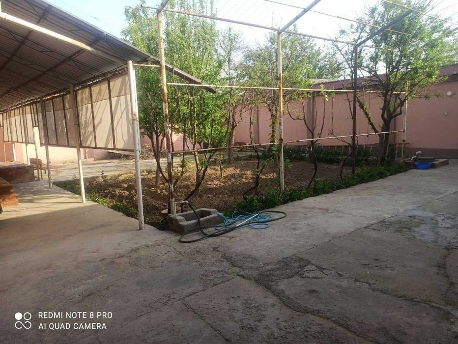 Срочна Ховли сотилади куйлукда