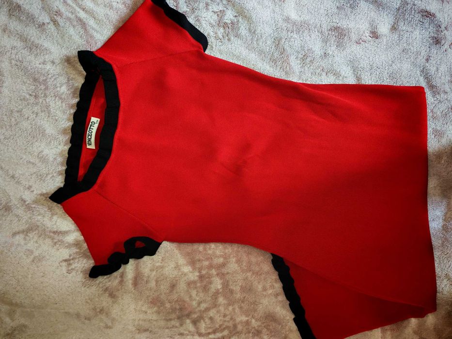 Дамска рокля червена, италианска  мода