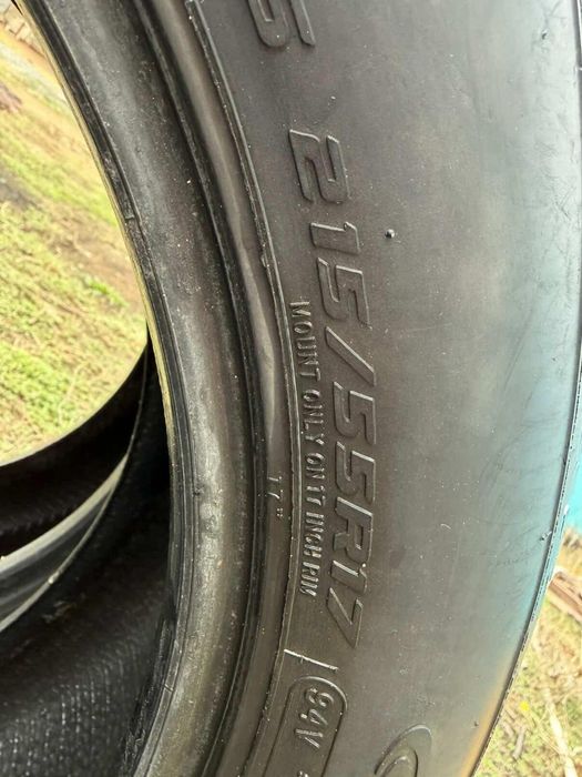 Шина! 215/55/17 2штук