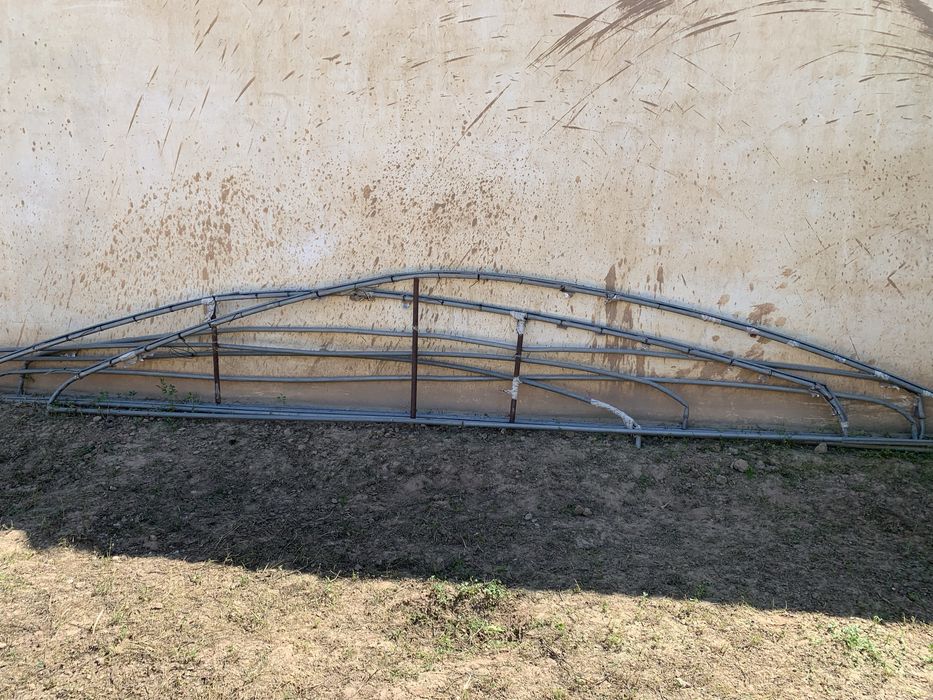 Parnik alyumen stoykalari