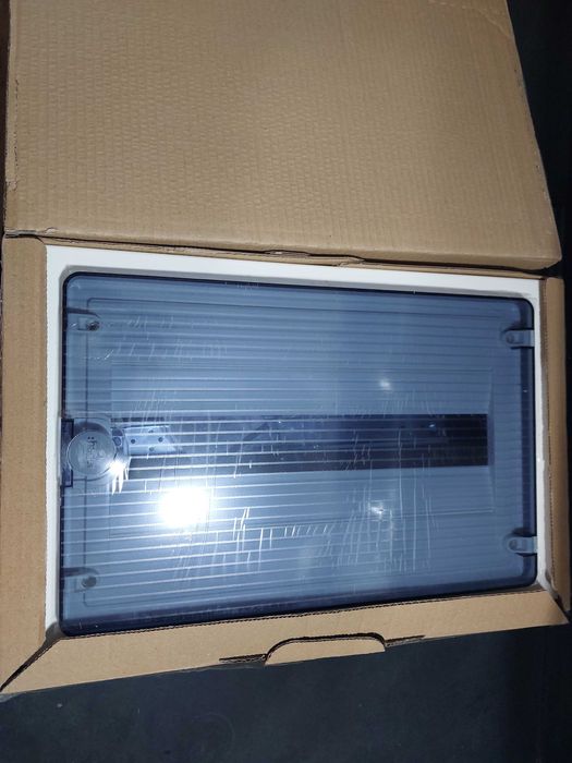 Tablou 18 module (1x18), montaj incastrat, Hager VF118TD, NOU