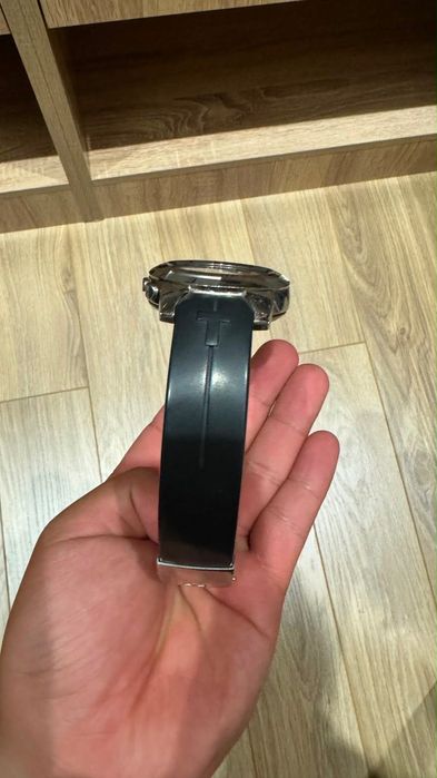 Часы TISSOT , Touch