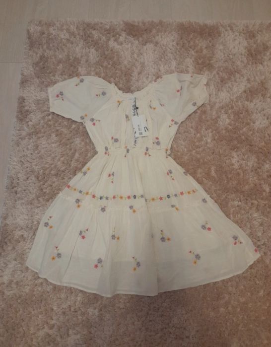 Rochita de vara lejera,Marimea 146-152,12 ani