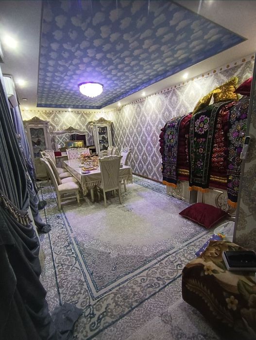 Лайлак маҳаллада 4.7 сотих 4- та хона + ошхона