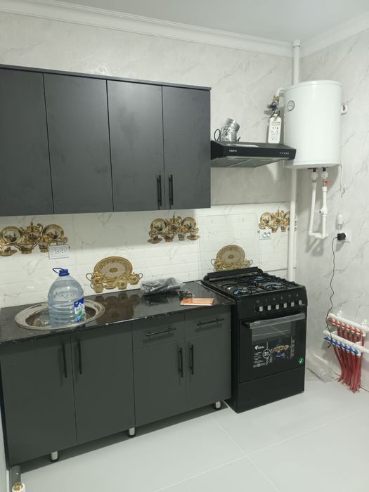 Kvartira ijaraga beriladi moljal eski chashmani orqa tarafi 3 etaj toz