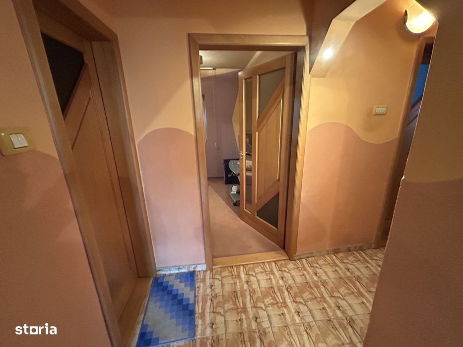 Inchiriez apart.3 cam.decom.et.2/4,modern,zona Vlaicu-Mall