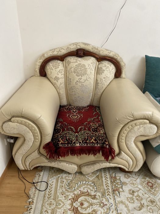 Диваны 3 штуки раскладные