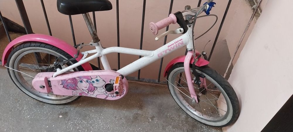 Bicicleta fetite B-twin