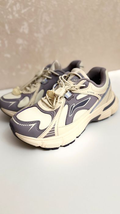 Кроссовки для девочки Li-Ning 31 размер