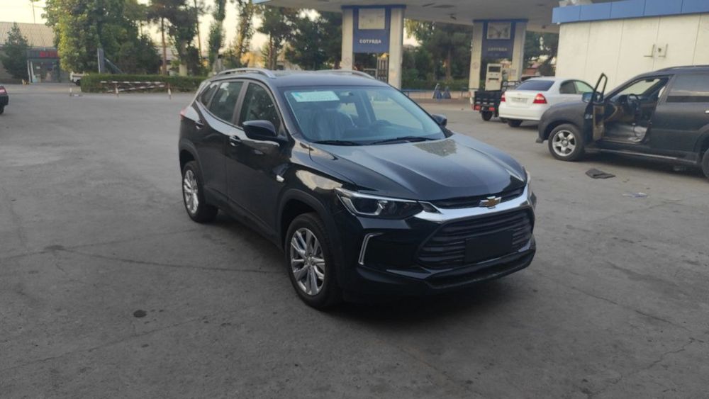 Трекер,2 лтз,турбо янги