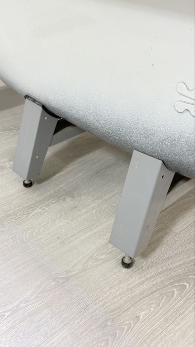 Продам ванну металическую