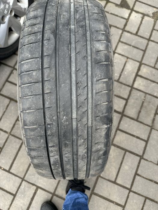 Anvelope vara 225 45 19  michelin pilot dot 1820