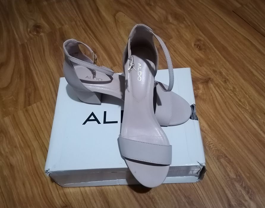 Сандали  ALDO  VILLAROSA  от естествен набук