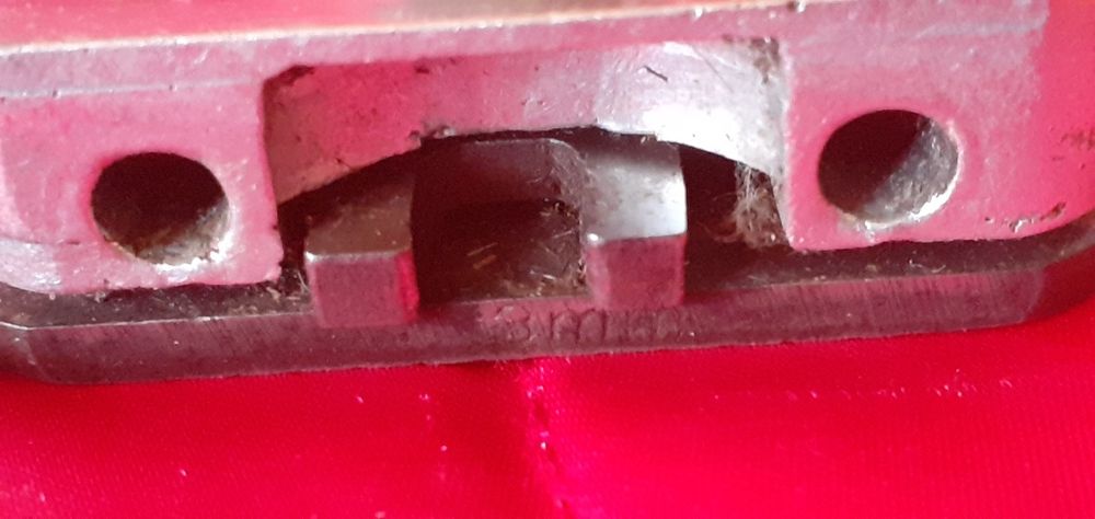 Set 2 Capuri Masina de tuns Veche