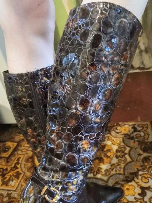 Стильные, классные сапожки.