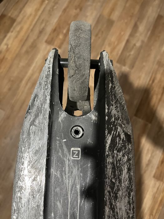 Продам трюковой самокат