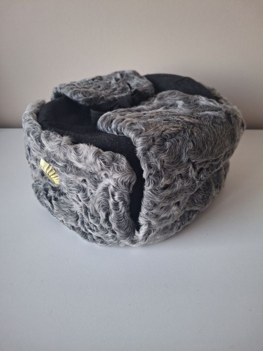 Шапка каракуль, кепка военная