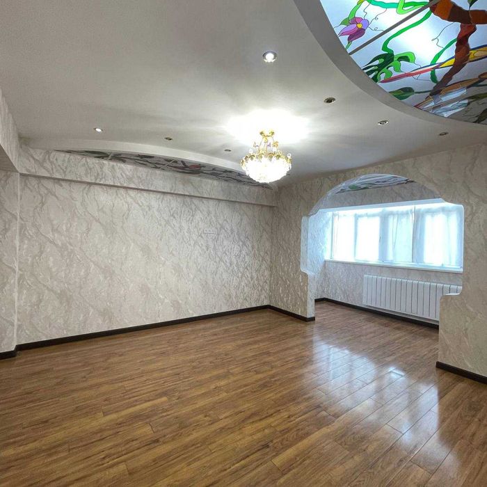 Продаю Ц-4 Кирпич 4в3/2/9 ЕВРО квартира Срочно