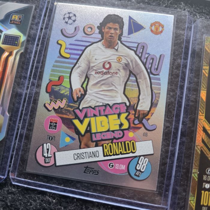 Футболни карти match attax fifa365