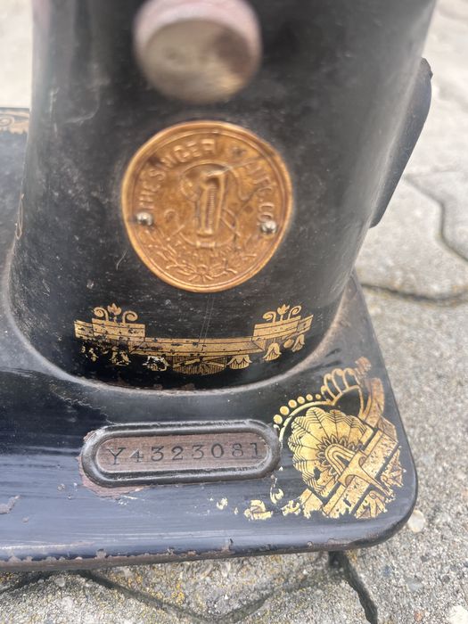 Vand masini cusut Singer Vintage