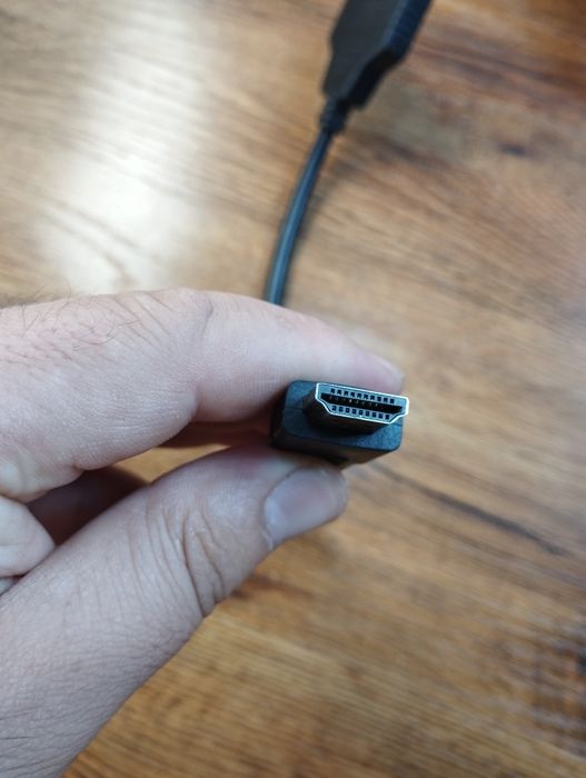 vga kabelni ikkiga boʻlib beradigan kabel