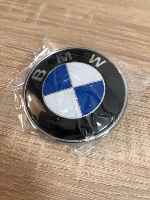 Emblema Bmw capota fata / portbagaj 82 mm 74 mm si Volan 45 Mm
