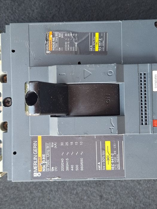 Usol Merlin Gerin 630A