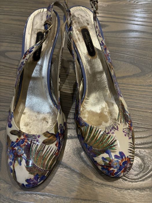 Продам босоножки Италия