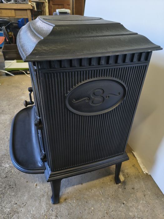Норвежка чугунена печка Jotul 8
