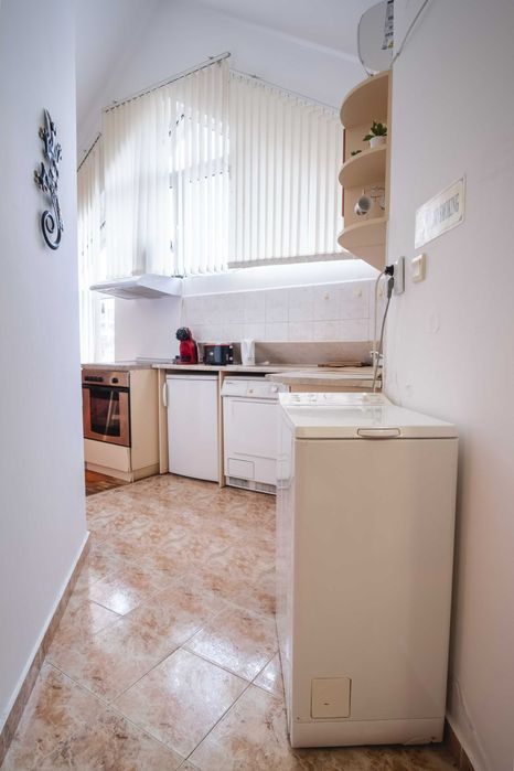 Дава се под наем Двустаен апартамент в Русе, Център - 50 кв.м за 484.5 € - Снимка #10