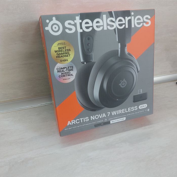 Премиум безжични геймърски слушалки SteelSeries Arctis Nova 7 Wireless Gen 2 – Пълен комплект - Нови