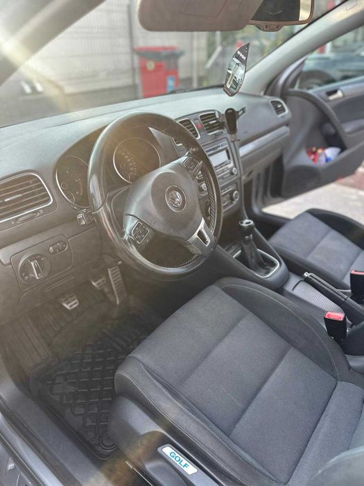 VOLKSWAGEN Golf 2011 — imagine 5