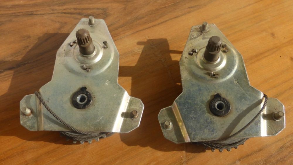 Съветски СССР Части за Лада СССР - накладки, лагер кардан и др.