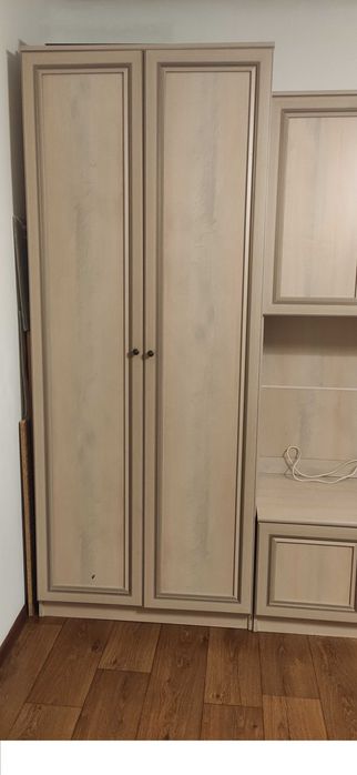 Стенка-шкаф секционная б/у