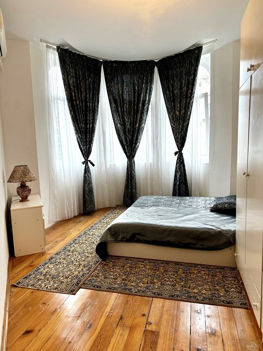 Тристаен апартамент в центъра на Асеновград