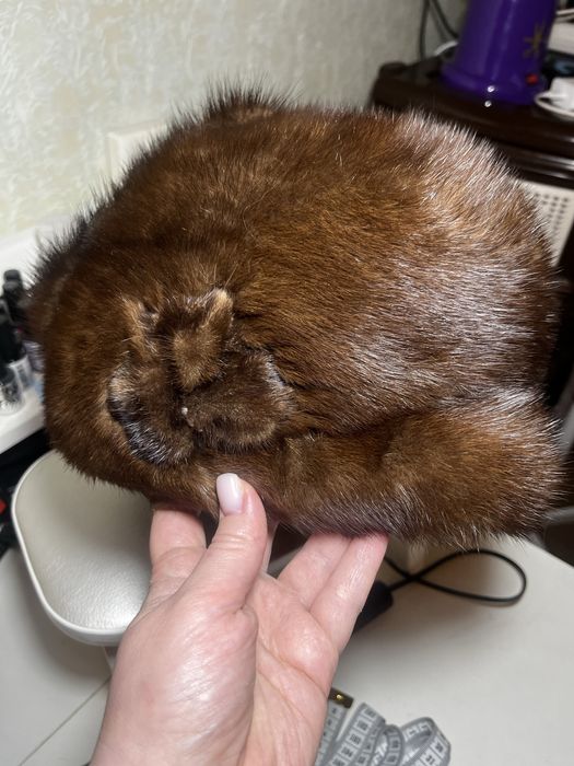 Продам норковую шапку