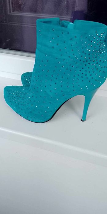 Дамски обувки 37 номер