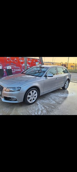 Vând/schimb Audi A4 B8 2010