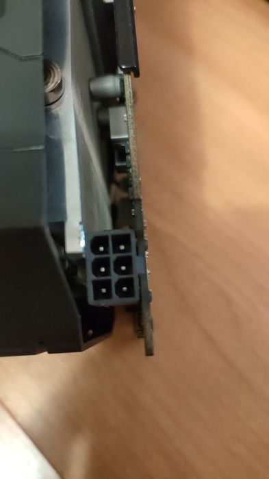 Продам ASUS Strix RX 470 Gaming 4Gb DDR5