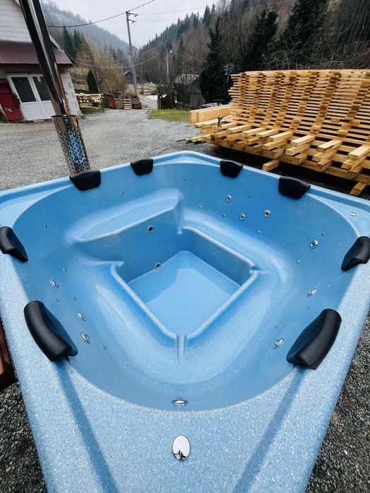 Ciubar din fibra patrat