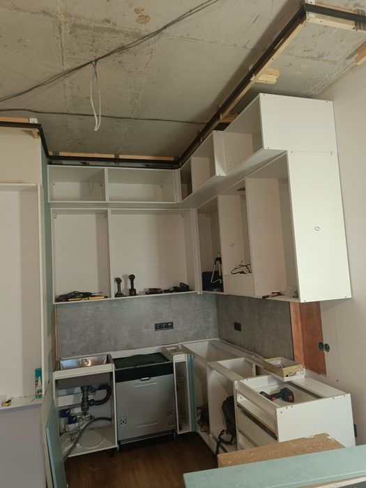 Сборка и разборка мебели.