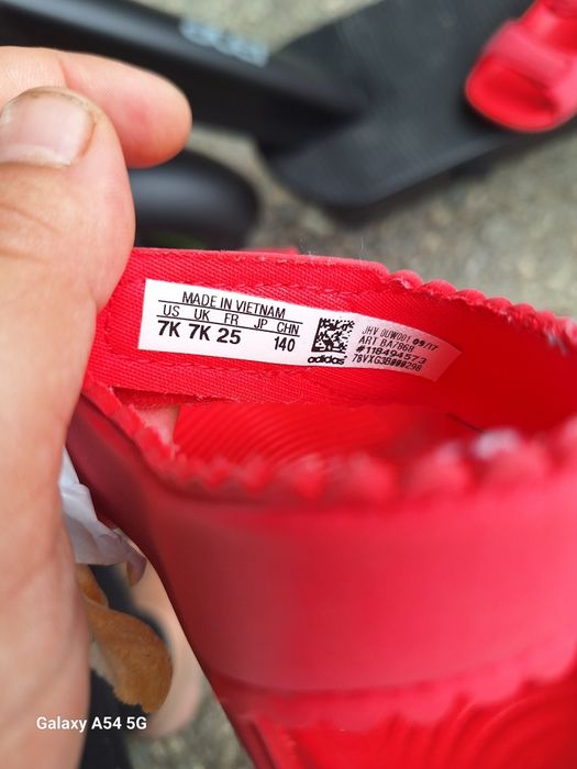 Децки  оригинални сандали за момиче