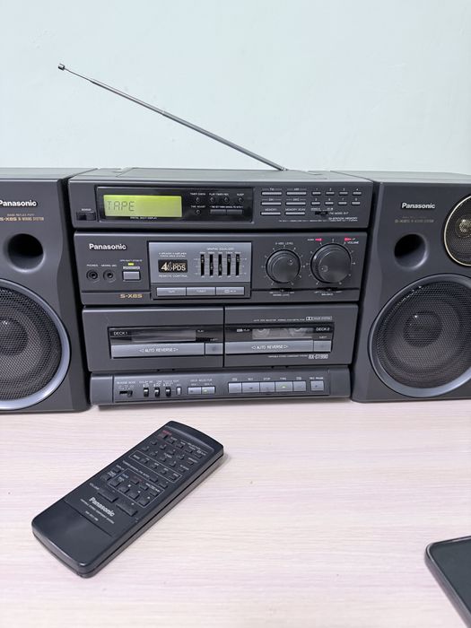 Двухкассетная магнитола