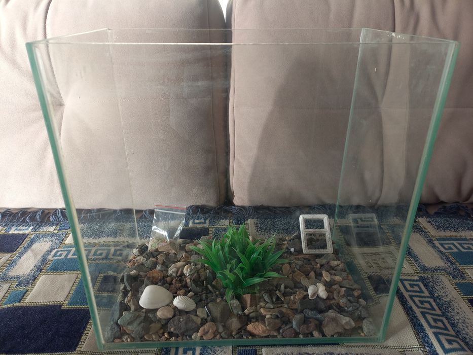 Пподам аквариум 38л