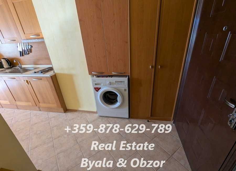 Просторен едностаен апартамент с кът за спаня в гр.Обзор