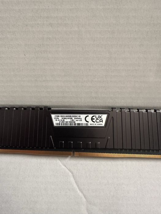 Kit procesor I5 9600k 3.7 GHZ