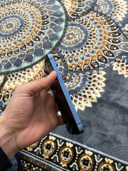 айфон 13 в хорошем состояний