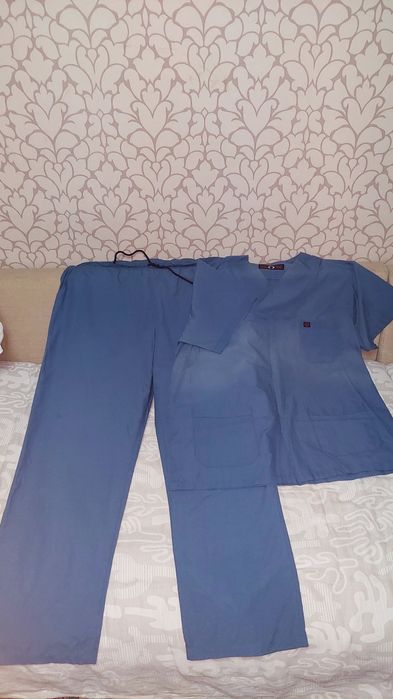 Медицинские костюмы